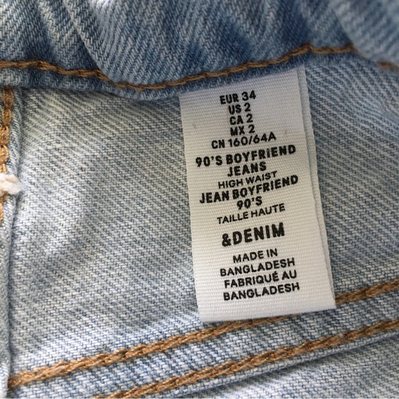 Stylish Light Blue Distressed Women Jeans 2 - Picture 5 of 8